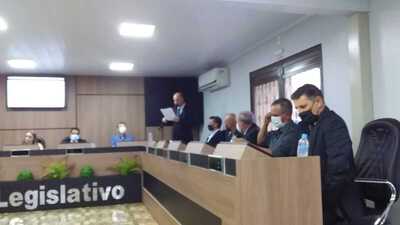 MagrÃ£o foi reeleito presidente da CÃ¢mara Municipal de Vereadores de Laranjeiras do Sul